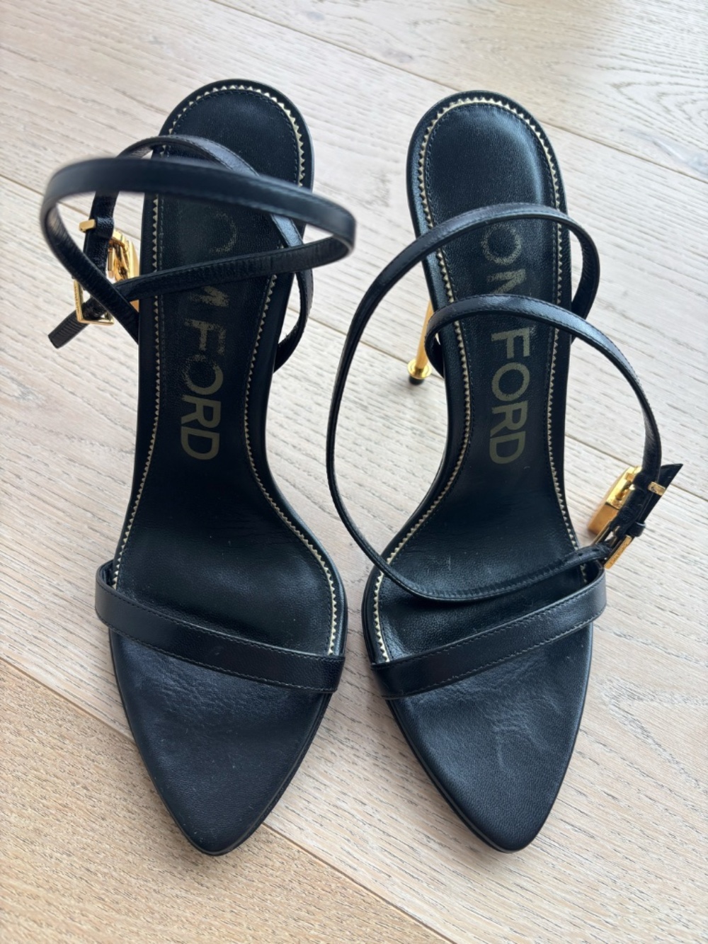 TOM FORD SHINY LEATHER PADLOCK POINTY NAKED SANDAL Size 38.5True US size 8. - Picture 7 of 15